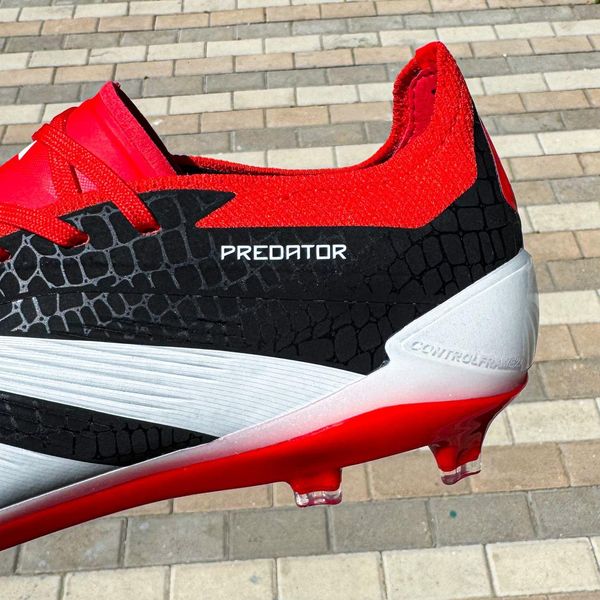 Бутси Adidas Predator (39-45) 281-45 фото