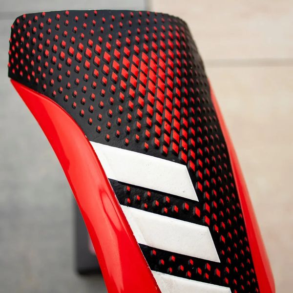 Футбольні щитки Adidas Predator League 513-L фото